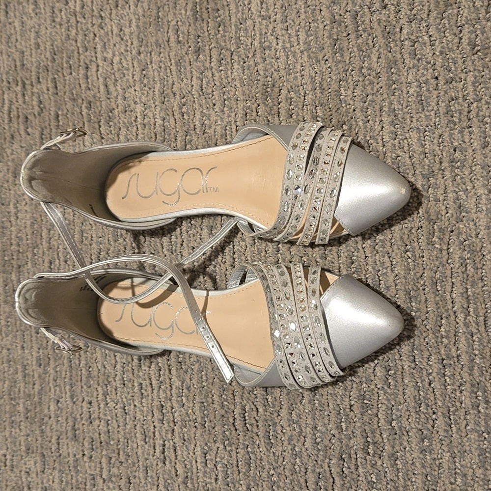 Size 8 Sugar By Francesca's Women's Dazzling Silver Strappy Flats
